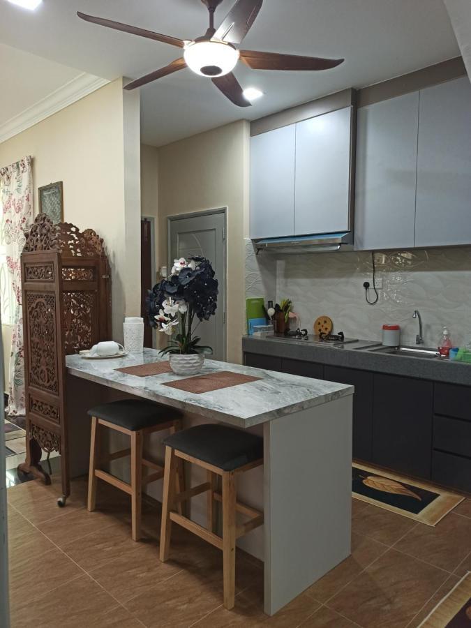 Darney'S Homestay Kg Bangau Tanjung تميرلوه المظهر الخارجي الصورة