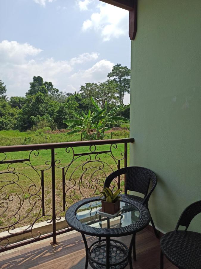 Darney'S Homestay Kg Bangau Tanjung تميرلوه المظهر الخارجي الصورة