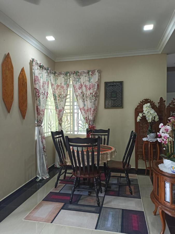 Darney'S Homestay Kg Bangau Tanjung تميرلوه المظهر الخارجي الصورة